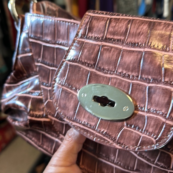 Danier Croc Style Shoulder Bag in Brown - Picture 6 of 6